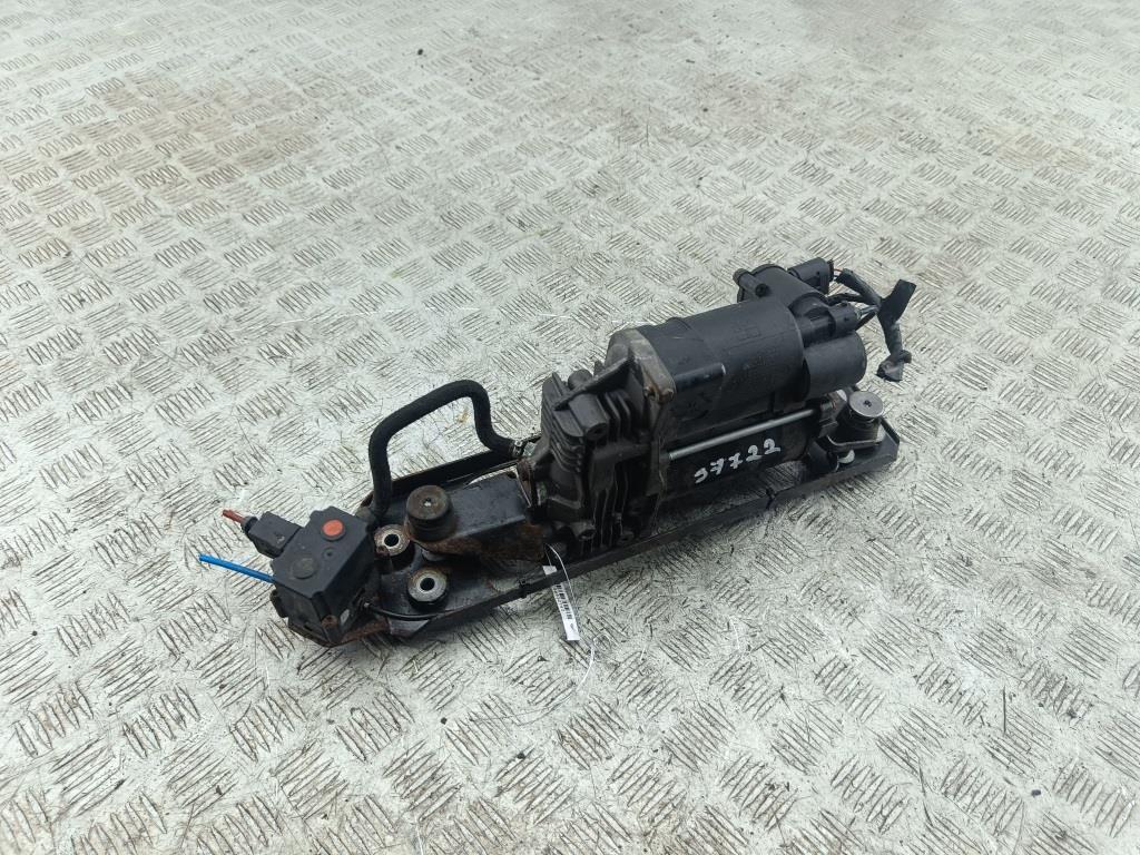 компрессор пневмоподвески BMW 5 E60/E61 2005, 2.5 л., дизель, АКПП, универсал, 6785505
