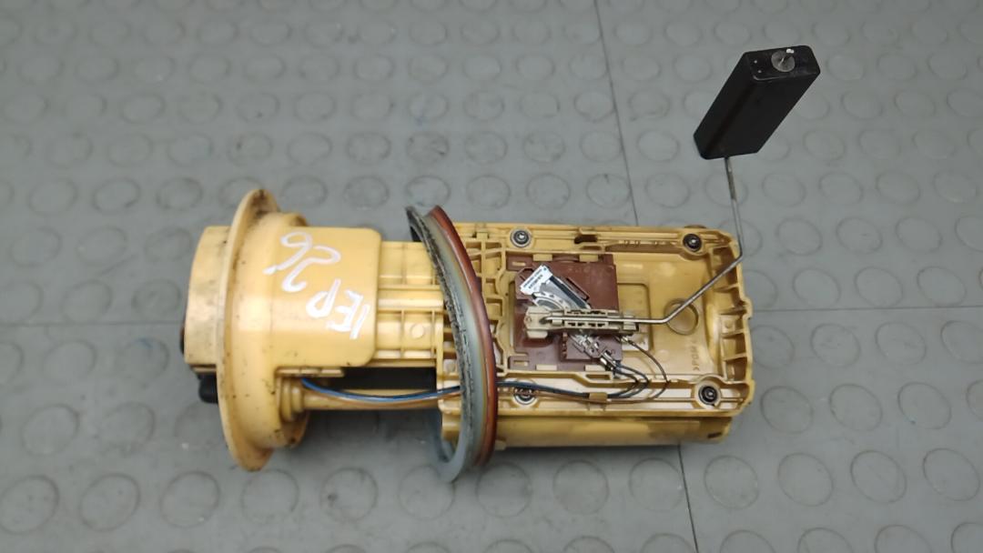 насос топливный Volkswagen Golf 5 поколение 2006, 1.9 л., дизель, МКПП, хетчбэк 5 дв., 1K0919050J, 1K0919673K - фото №1