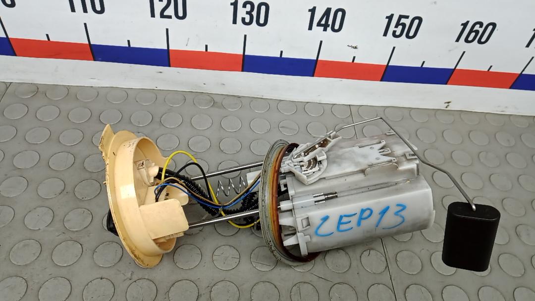 насос топливный Volkswagen Passat B6 2008, 2.0 л., дизель, АКПП, седан, 3C0919050AA, 3C0919673C - фото №1