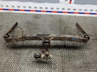 прицепное устройство (фаркоп) Ford Kuga 1 поколение 2011, 2.0 л., TDCi 4x4, дизель, МКПП, внедорожник 5 дв.