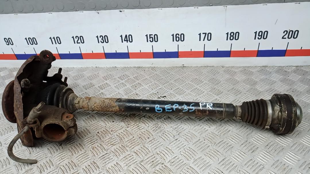 полуось передняя правая (приводной вал, ШРУС) Volkswagen Scirocco 3 поколение 2010, 2.0 л., дизель, МКПП, хетчбэк 5 дв. - фото №1