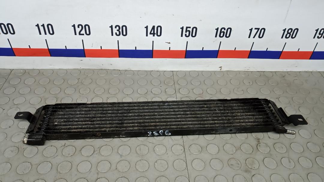 радиатор масляный Jeep Grand Cherokee WK 2006, 3.0 л., дизель, АКПП, внедорожник 5 дв. - фото №1