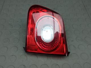 фонарь крышки багажника правый Volkswagen Tiguan 1 поколение 2009, 2.0 л., дизель, МКПП, внедорожник 5 дв.