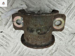 Крепление втулки стабилизатора заднего Ford Mondeo 3 поколение 2002, 2.0 л., дизель, МКПП, серый, универсал, 98AG5B484BB