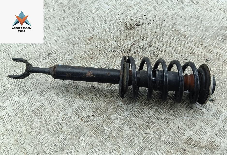 стойка передняя Audi A6 4B/C5 1998, 2.4 л., бензин, МКПП, серый, седан, 4B0412031AD - фото №1