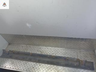 Накладка на порог наружная левая Opel Omega B [рестайлинг] 2000, серый, универсал