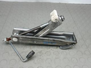 домкрат Mercedes-Benz C-Класс W204/S204 2007, 2.2 л., дизель, АКПП, седан