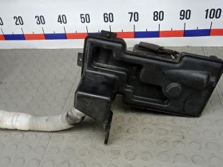 бачок омывателя Volkswagen Tiguan 1 поколение 2010, 2.0 л., дизель, МКПП, внедорожник 5 дв., 5N0955453B
