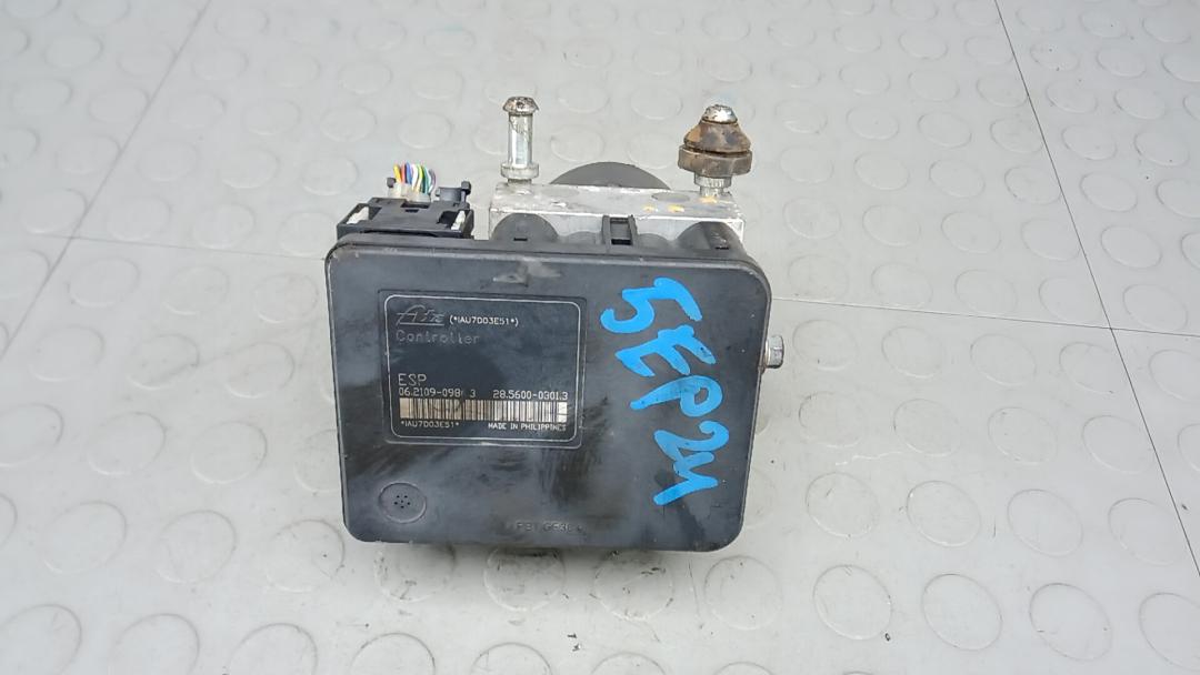 блок ABS Peugeot 4007 1 поколение 2010, 2.2 л., дизель, МКПП, внедорожник 5 дв., 06210209364 - фото №1