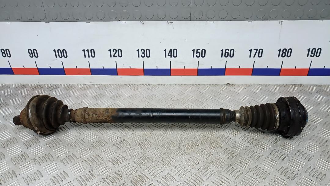 полуось передняя правая (приводной вал, ШРУС) Volkswagen Jetta 5 поколение 2008, 2.0 л., дизель, МКПП, седан, 1K0407454DX, 1K0407272EK - фото №1