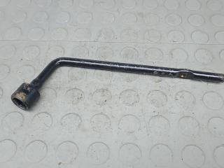 ключ колесный (балонный) Hyundai ix35 1 поколение 2012, 1.7 л., дизель, МКПП, внедорожник 5 дв., 091314D000