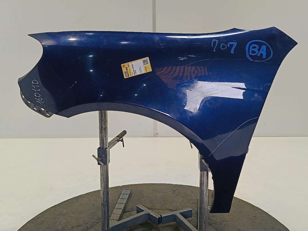 крыло переднее левое Volkswagen Golf 6 поколение 2011, цвет, универсал - фото №1