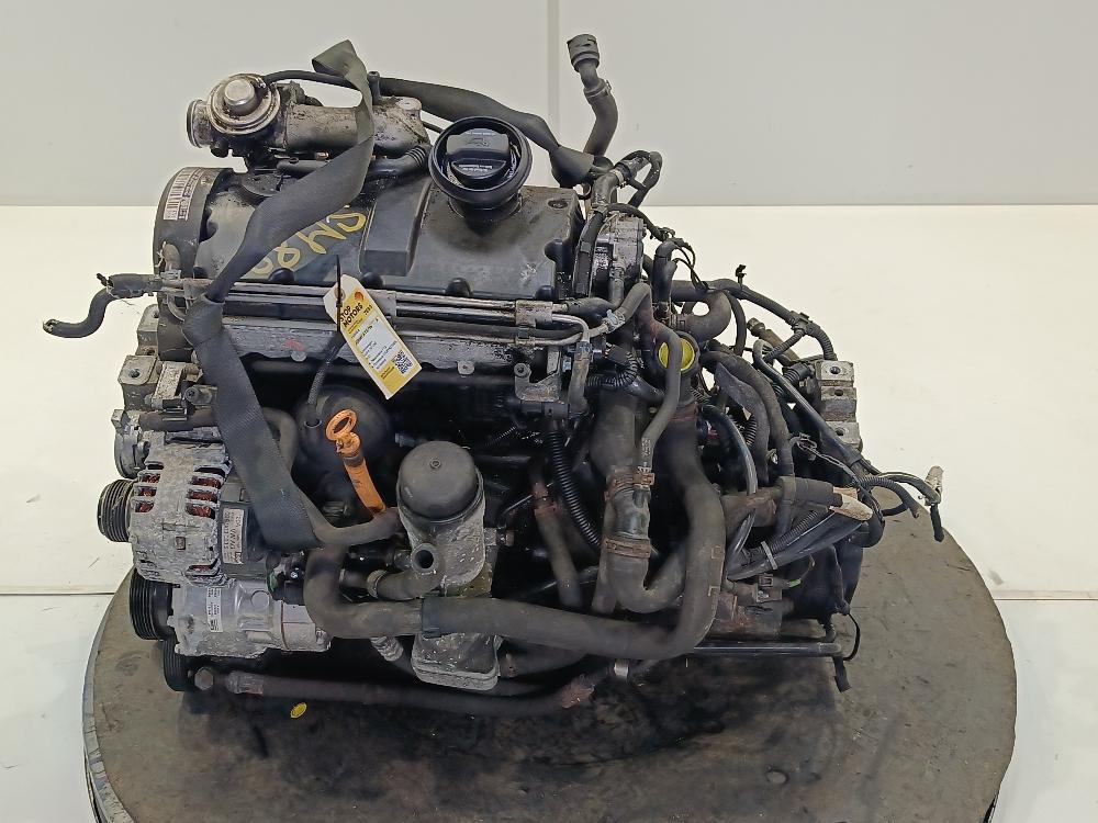 двигатель Volkswagen Golf 5 поколение 2004, цвет, ATD - фото №1