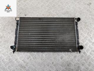 радиатор охлаждения Volkswagen Passat B3 1991, 1.8 л., бензин, МКПП, зелёный, универсал