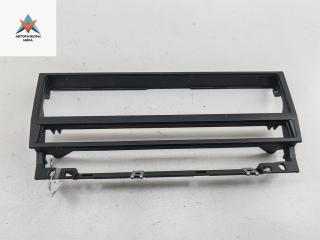 рамка под магнитолу BMW 5 серия E39 [рестайлинг] 2003, 2.2 л., бензин, МКПП, серый, универсал, 8247302