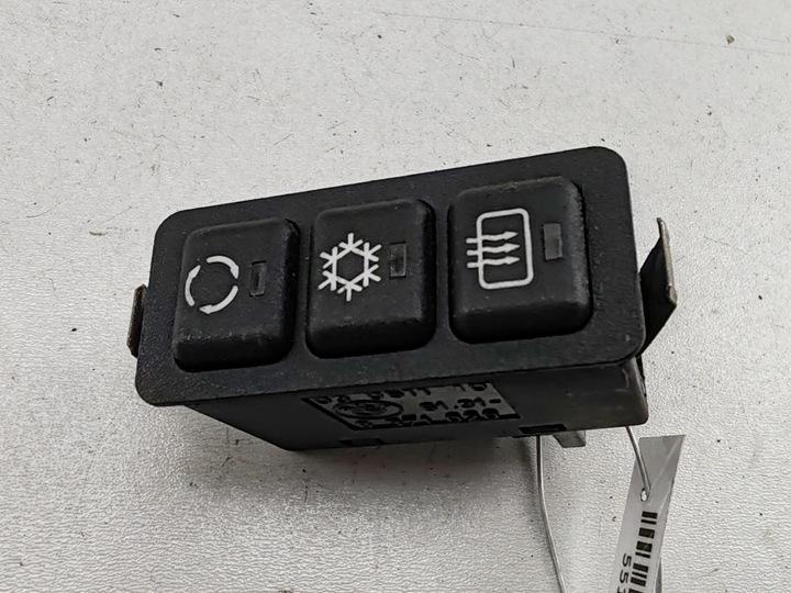 кнопка обогрева заднего стекла BMW 3 E36 1998, 1.6 л., бензин, МКПП, синий, хетчбэк 3 дв., 8371020