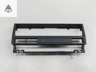 рамка под магнитолу BMW 5 серия E39 1996, 2.5 л., бензин, МКПП, серый, седан, 8159690