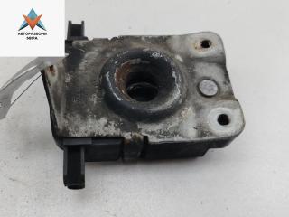 замок капота BMW 5 серия E39 [рестайлинг] 2000, 3.0 л., дизель, МКПП, серый, универсал