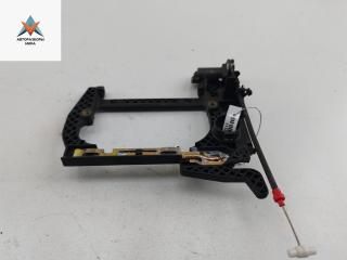 Корпус (держатель) ручки двери передней правой BMW 5 серия E39 [рестайлинг] 2003, 2.2 л., бензин, МКПП, серый, универсал