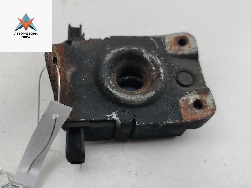 замок капота BMW 3 серия E46 1999, 2.8 л., бензин, МКПП, синий, седан - фото №1