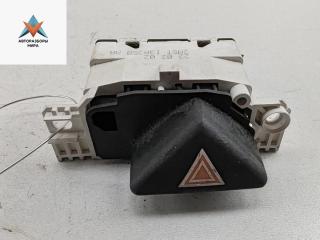 кнопка аварийной сигнализации Ford Focus 1 поколение [рестайлинг] 2002, 1.8 л., дизель, МКПП, серый, универсал, 2M5T13A350AA