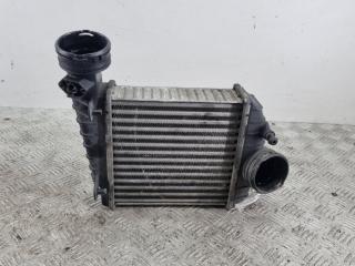 радиатор интеркулера Volkswagen Passat B5+ (GP) 2004, 2.5 л., дизель, МКПП, чёрный, универсал, 3B0145805J