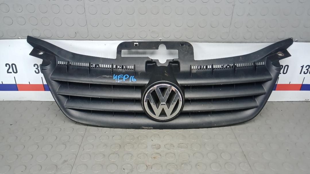 решетка радиатора Volkswagen Touran 1 поколение 2005, 1.9 л., дизель, МКПП, минивэн, 1T0853651A - фото №1