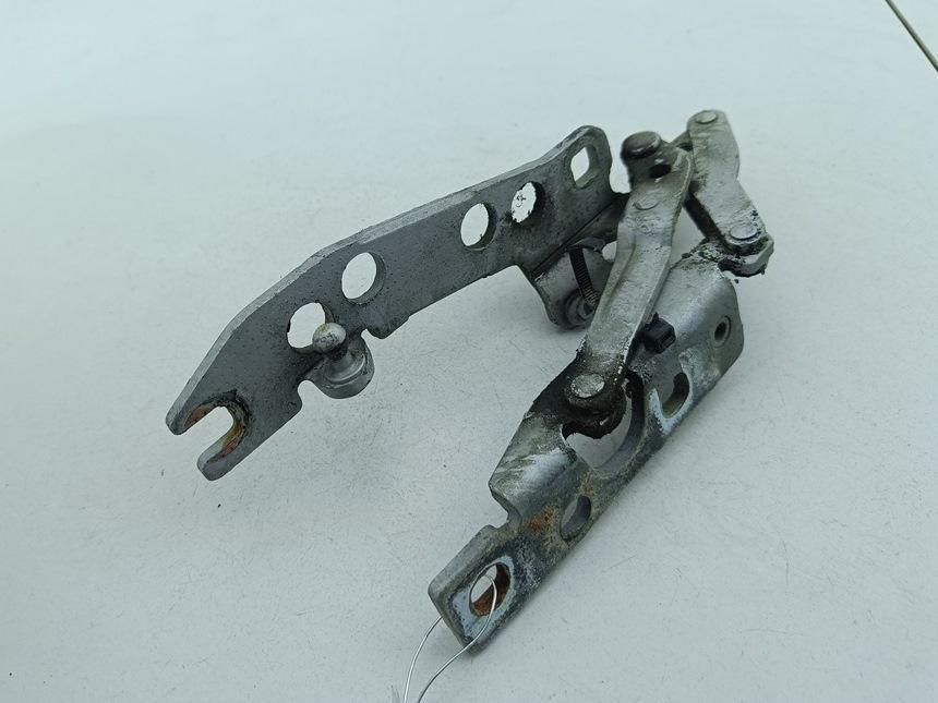 петля капота правая BMW 5 E39 2000, серый, универсал, 41618203276