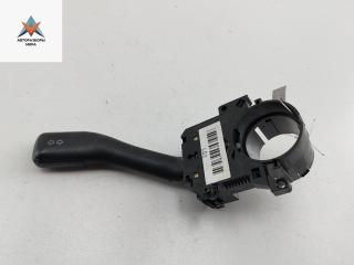 переключатель поворотов Volkswagen Passat B5 1998, 1.8 л., бензин, МКПП, синий, универсал, 8L0953513G