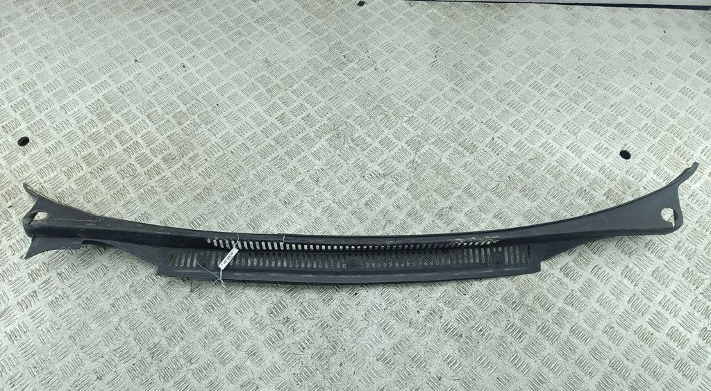 дождевик Volkswagen Touran 2005, 2.0 л., бензин, МКПП, красный, минивэн