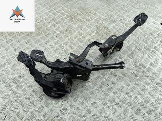 узел педальный (блок педалей) Volkswagen Golf 4 поколение 2000, 1.4 л., бензин, МКПП, синий, хетчбэк 5 дв.