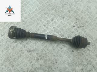 полуось передняя правая (приводной вал, ШРУС) Volkswagen Passat B5 [рестайлинг] 2001, 2.0 л., бензин, МКПП, серый, универсал