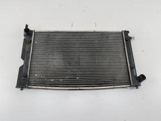 радиатор охлаждения Toyota Avensis 2 поколение (T250) 2004, 2.0 л., дизель, МКПП, серый, универсал