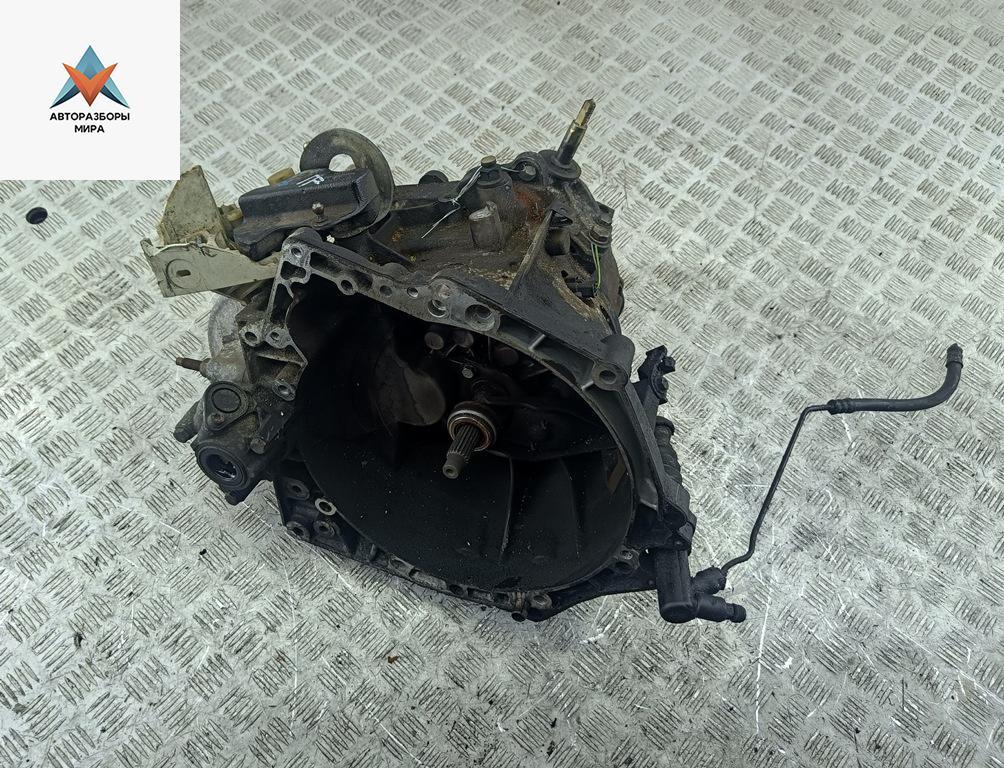 МКПП Citroen C4 1 поколение 2005, 1.6 л., дизель, МКПП, чёрный, хетчбэк 3 дв. - фото №1