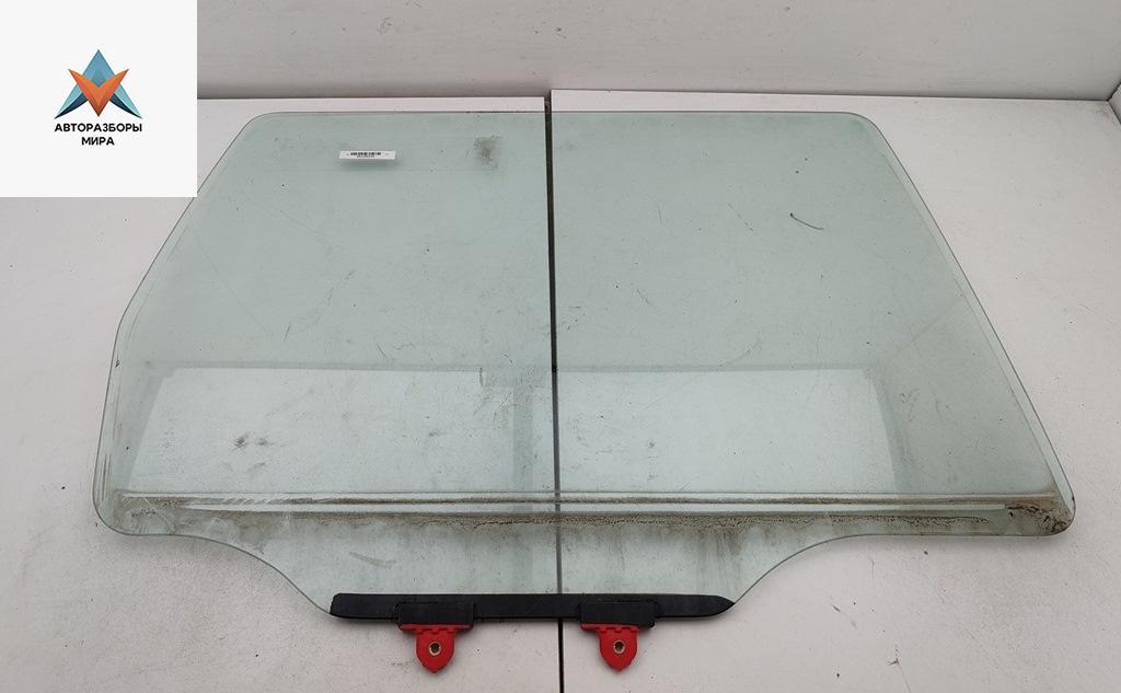 стекло двери задней правой Mitsubishi Outlander 1 поколение 2006, 2.0 л., бензин, МКПП, чёрный, внедорожник 5 дв. - фото №1