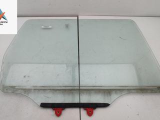 стекло двери задней правой Mitsubishi Outlander 1 поколение 2006, 2.0 л., бензин, МКПП, чёрный, внедорожник 5 дв.