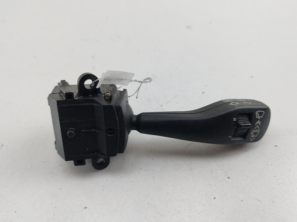 переключатель дворников BMW 5 E39 2000, 3.0 л., дизель, МКПП, серый, универсал, 8363669