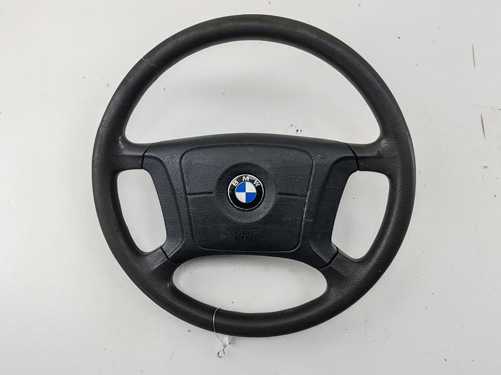 руль BMW 5 E39 1997, 2.0 л., бензин, МКПП, чёрный, седан