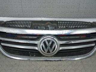 решетка радиатора Volkswagen Tiguan 1 поколение 2010, 2.0 л., дизель, МКПП, внедорожник 5 дв., 5N0853651C