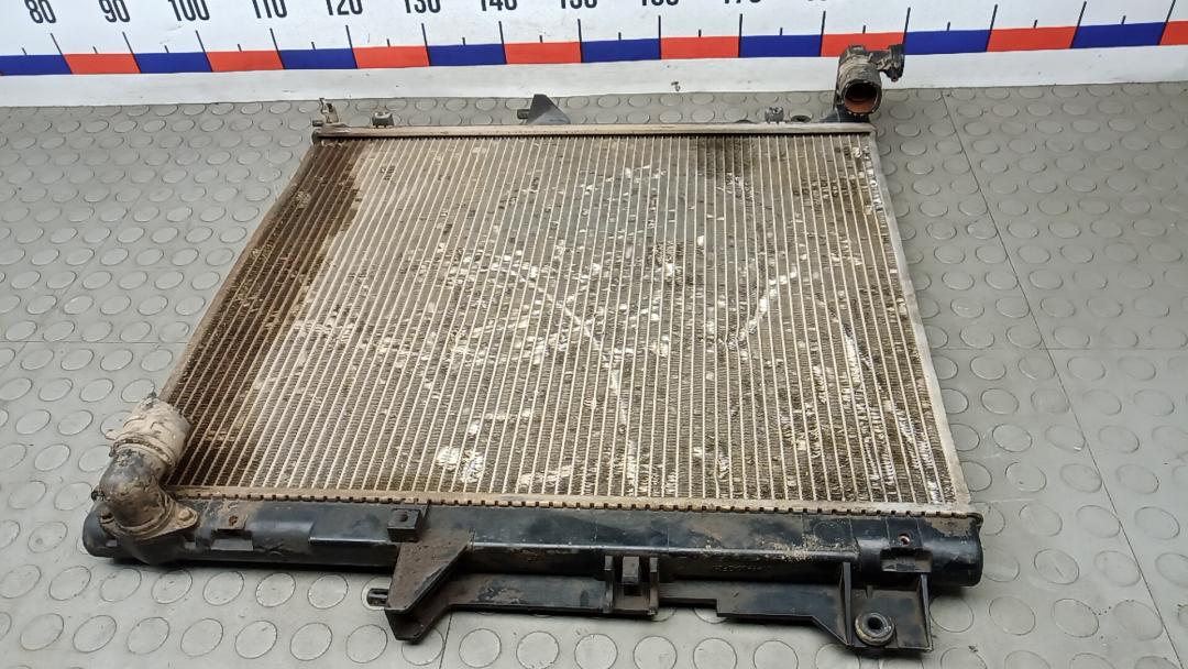 радиатор охлаждения Mitsubishi L200 4 поколение 2006, 2.5 л., дизель, МКПП, пикап, 1350A182 - фото №1