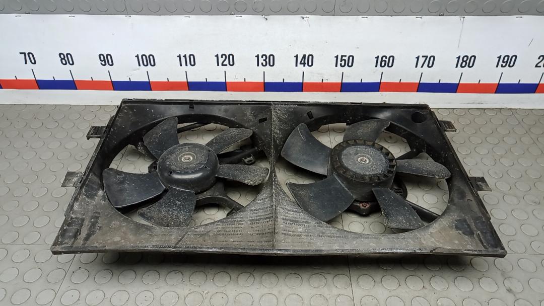 вентилятор радиатора Peugeot 4007 1 поколение 2010, 2.2 л., дизель, МКПП, внедорожник 5 дв. - фото №1