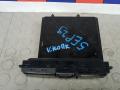 кнопка аварийной сигнализации Volkswagen Jetta 5 поколение 2008, 2.0 л., дизель, МКПП, седан, 3678050J20, 3677050J40 - фото №2
