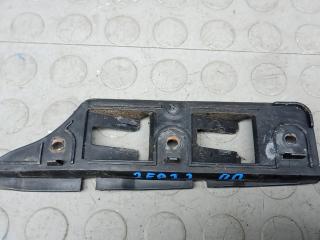 крепление бампера Volkswagen Golf 5 поколение 2007, 1.9 л., дизель, МКПП, универсал, 1K0807184