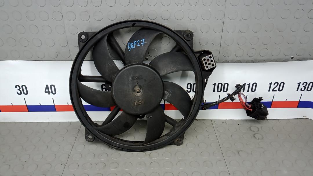 вентилятор радиатора Renault Scenic 3 поколение 2010, 1.5 л., дизель, АКПП, минивэн - фото №1