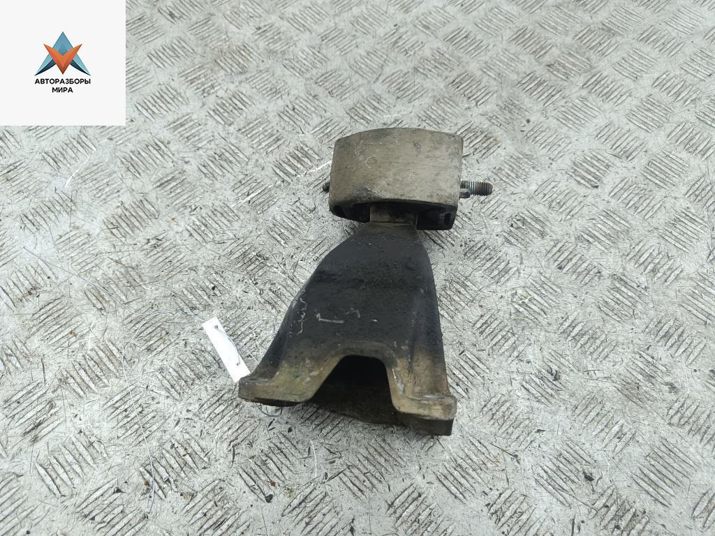 кронштейн КПП Audi A6 4B/C5 1998, 2.4 л., бензин, МКПП, серый, седан, 8D0399113AB - фото №1