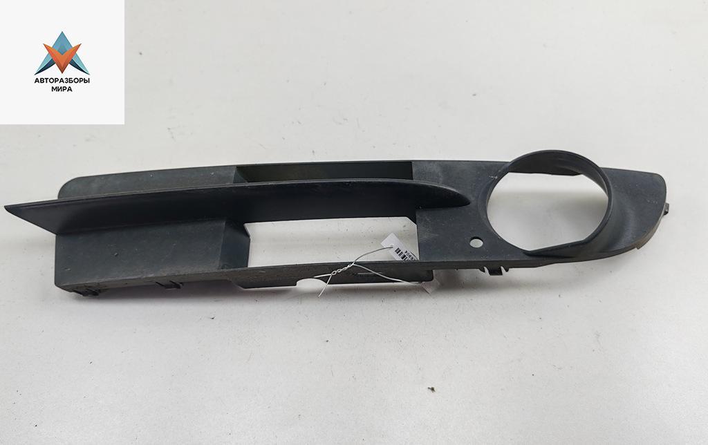 рамка фары противотуманной правой BMW 5 серия E60/E61 2005, 2.5 л., дизель, АКПП, серый, универсал, 7049244 - фото №1