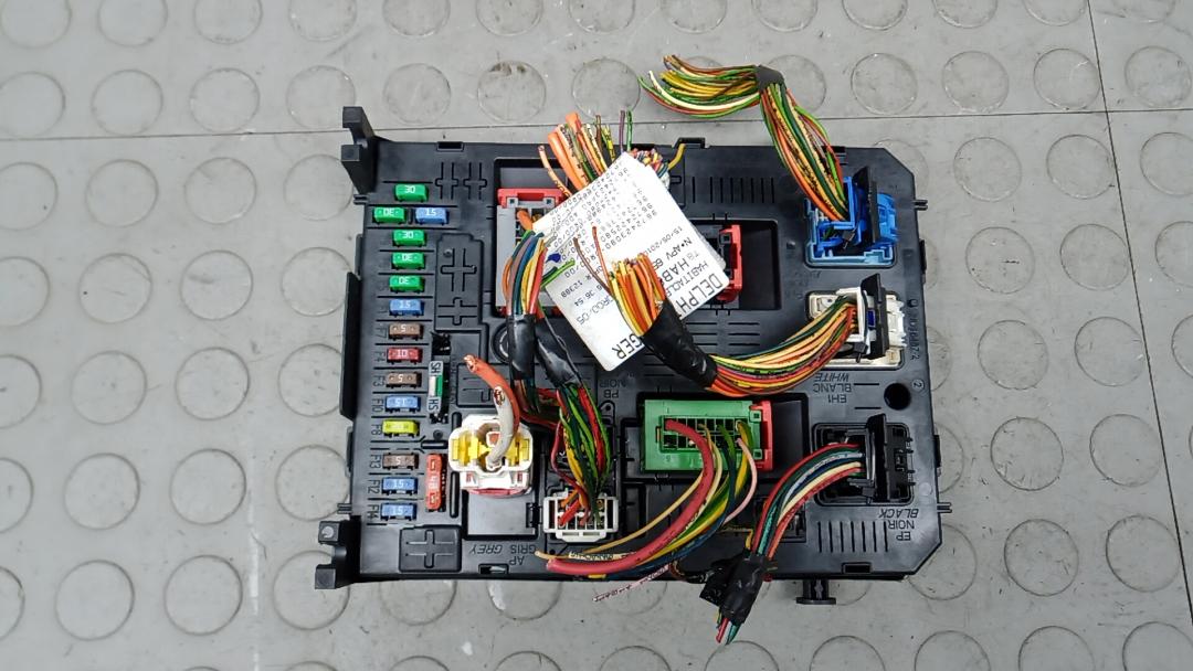 блок комфорта Peugeot 3008 1 поколение 2010, 1.6 л., бензин, АКПП, хетчбэк 5 дв., 966405878002 - фото №1