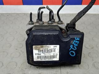 блок ABS Volkswagen Tiguan 1 поколение 2010, 2.0 л., дизель, МКПП, внедорожник 5 дв., 5N0614517L, 5N0614517N