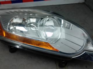 фара правая Ford Kuga 1 поколение 2009, 2.0 л., TDCi 4x4, дизель, МКПП, внедорожник 5 дв.