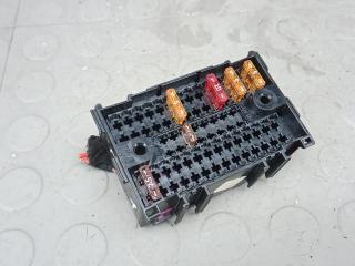 блок предохранителей Volkswagen Transporter T5 [рестайлинг] 2011, 2.0 л., дизель, МКПП, микроавтобус